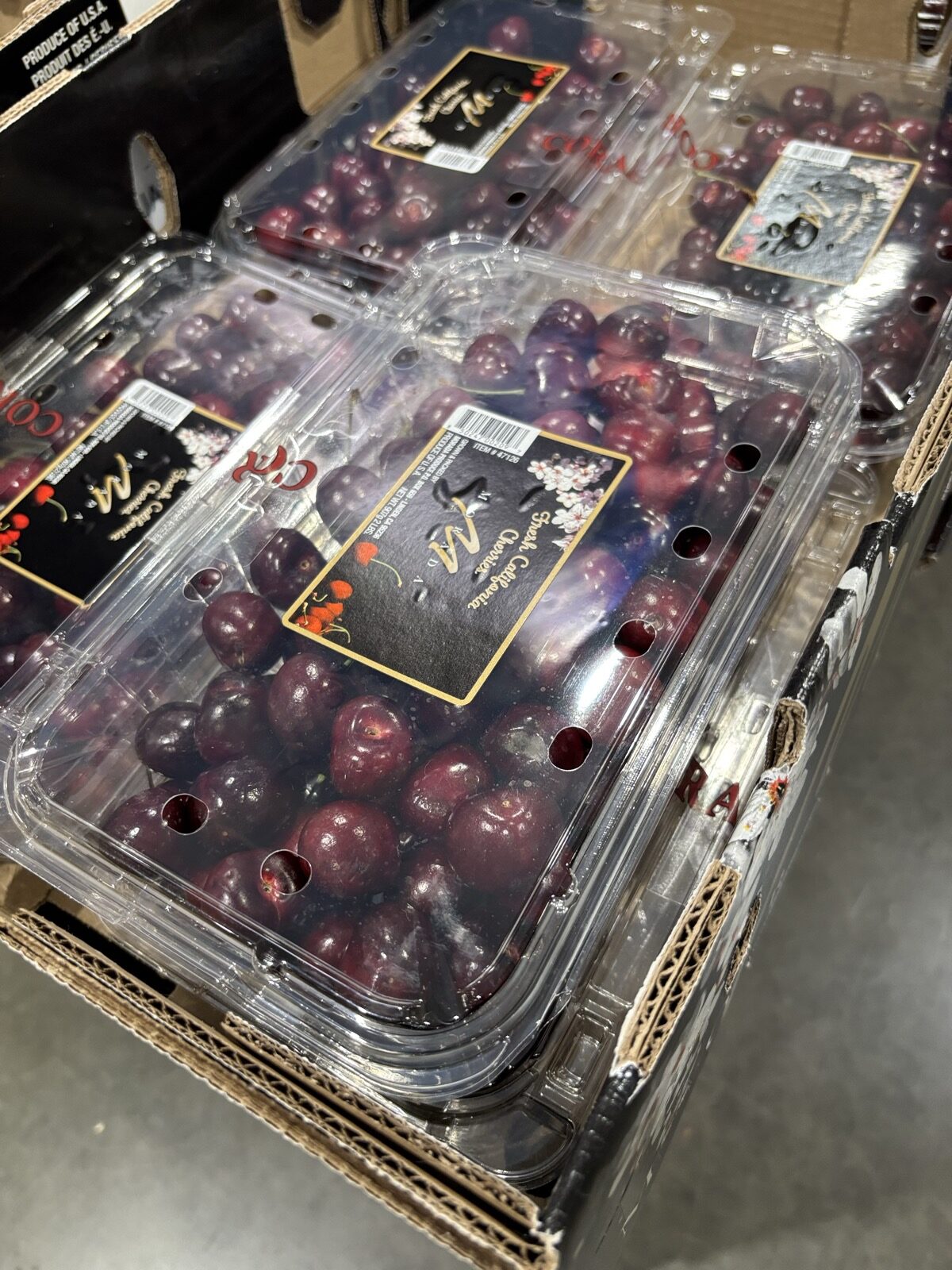 Fresh California Cherries(フレッシュ カリフォルニア チェリー)の中身アップ