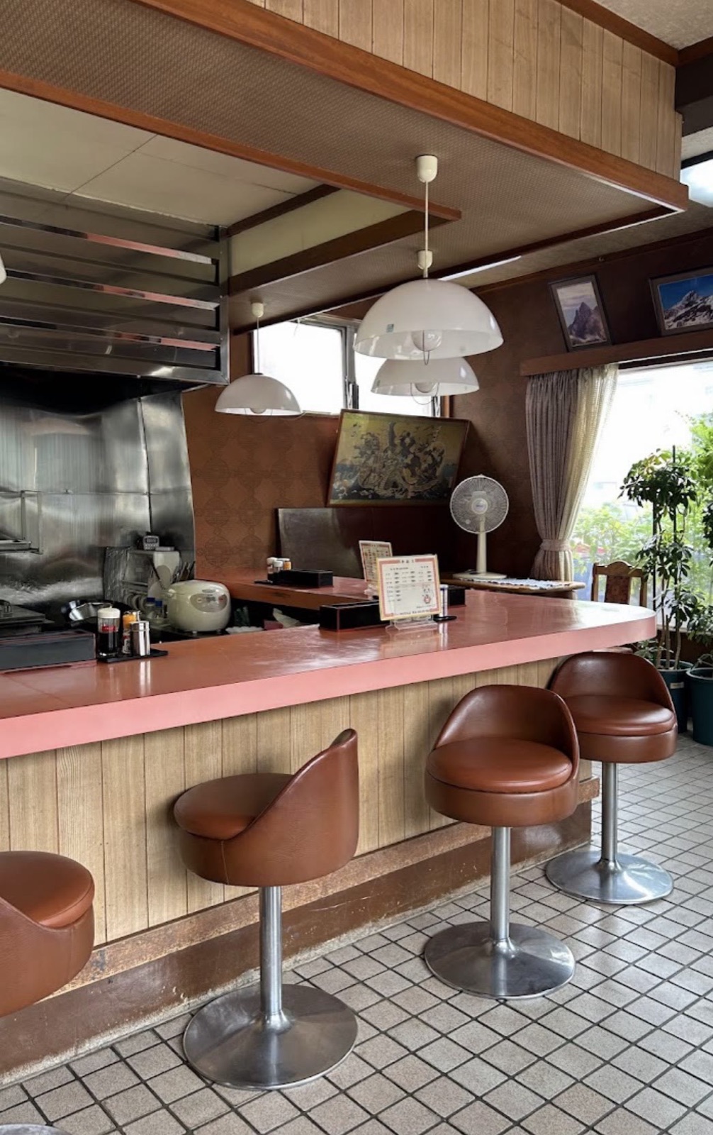 店内カウンター